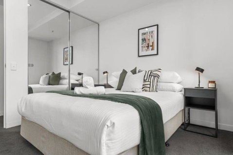 Richmond Premium Escape - Walk To The MCG - Surfers Gold Coast 3