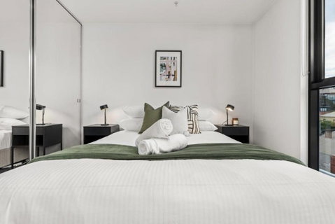 Richmond Premium Escape - Walk To The MCG - Surfers Gold Coast 2