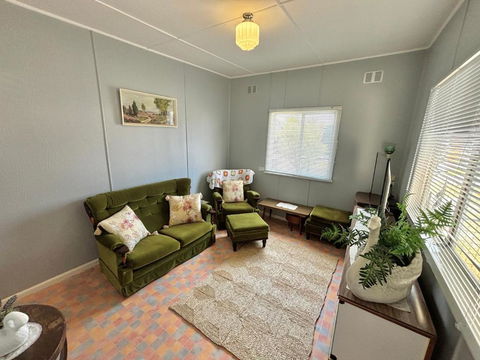 River Cottage On Cherry - Pet Friendly - Surfers Gold Coast 3