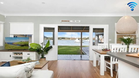 River Shack - Surfers Gold Coast 0