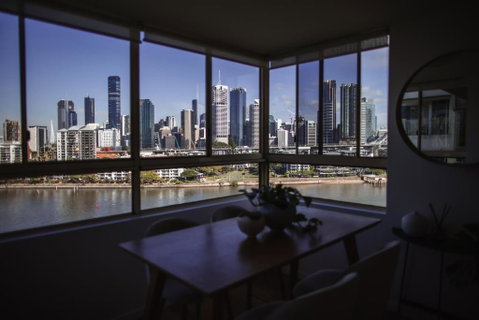 Riverfront Residences New Farm - Surfers Gold Coast 2