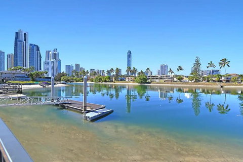 Riverside 3 Bedroom House In Surfers Paradise - Surfers Gold Coast 2