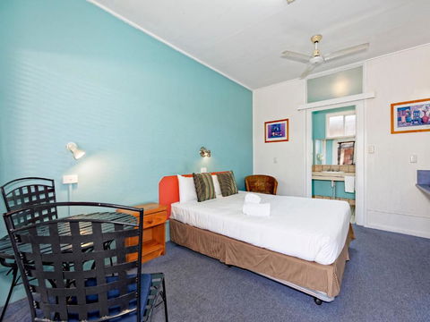 Riviera Motel Bundaberg - Surfers Gold Coast 2