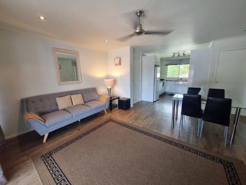 Residential Two-bedroom Unit On The Strand, Self-check In, Wi-fi - Surfers Gold Coast 0