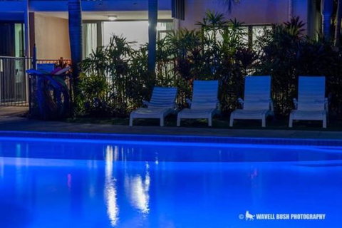 Sand Dunes Resort Stunning Beachfront Apartment - Surfers Gold Coast 1