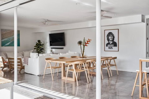 Sanctuary Spaces - Lomani Eleven - Surfers Gold Coast 0