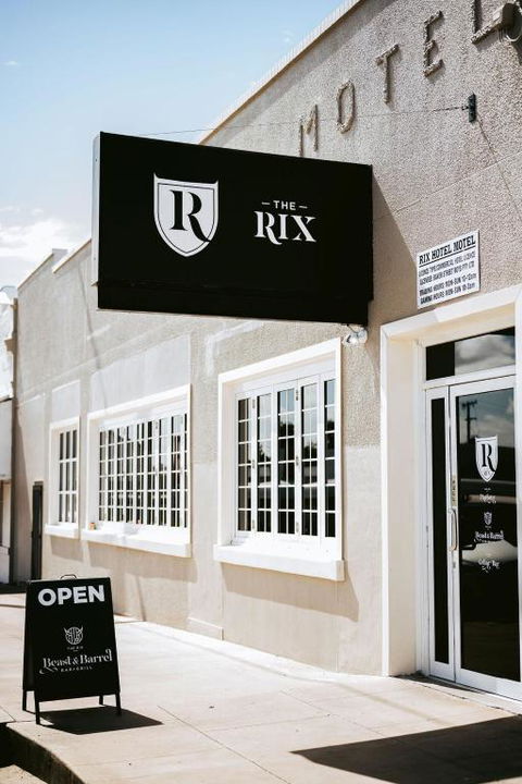 Rix Hotel Motel - Surfers Gold Coast 2
