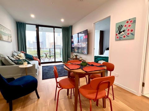Romantic Apartment In Surfers - Surfers Gold Coast 1