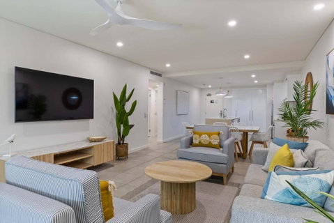 Rooftop Resort Oasis At Temple With Spa - Surfers Gold Coast 2