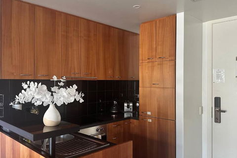 Royal Garden Residence - Surfers Gold Coast 2