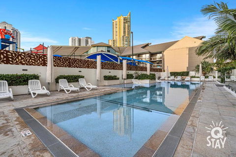 Ruby - 2 Bedroom Penthouse In Surfers Paradise! - Surfers Gold Coast 3