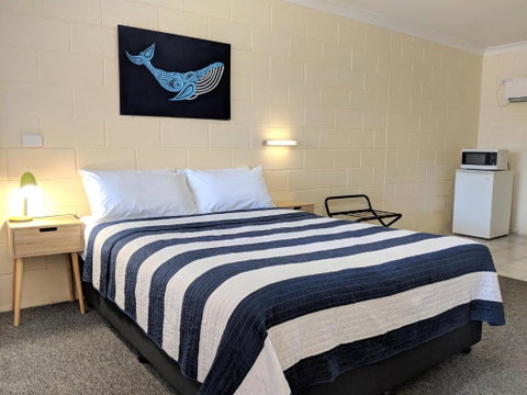 Sail Inn Motel - Surfers Gold Coast 2