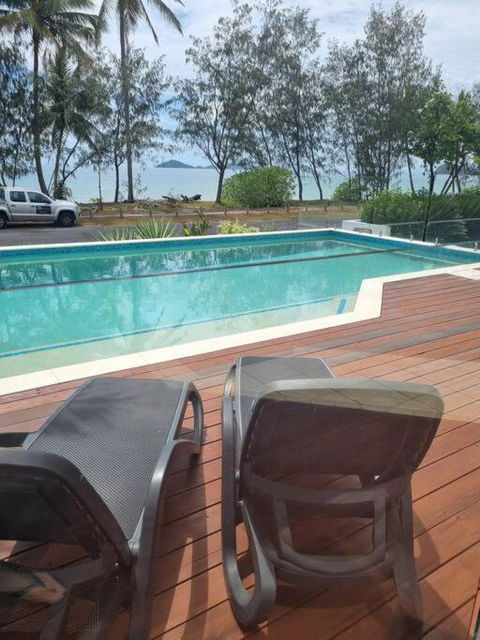 Salt On South - Beachfront Bliss - Surfers Gold Coast 0