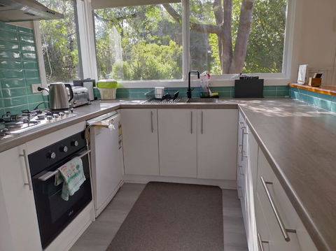 Sanders Beach House - Surfers Gold Coast 2