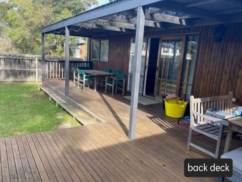 Sanders Beach House - Surfers Gold Coast 1