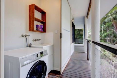 Sandalwood - Surfers Gold Coast 1