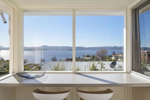 Sandcastle At Sandy Bay Perfect Location Views - Surfers Gold Coast 1