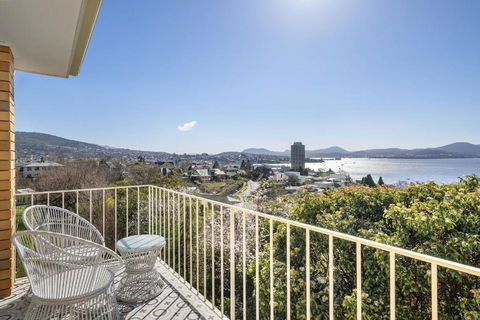 Sandcastle At Sandy Bay Perfect Location Views - Surfers Gold Coast 3
