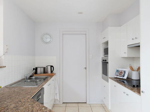 Sandcastle Shores - Surfers Gold Coast 3