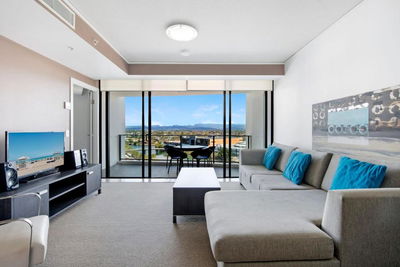 Sierra Grand Modern 1 Bedroom Apartment - CoastHM
