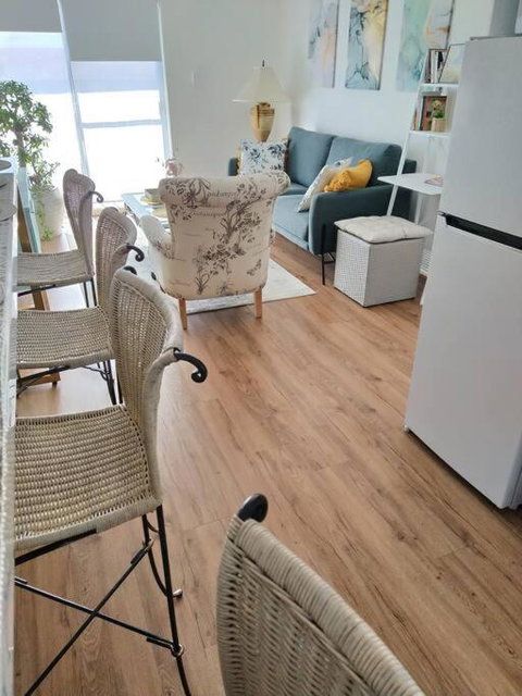 Simply Delightful Unit Close To CBD And Beach - Surfers Gold Coast 2