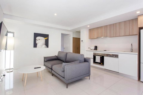 Stirling Apartment 1- Modern Central Apartment - Surfers Gold Coast 3