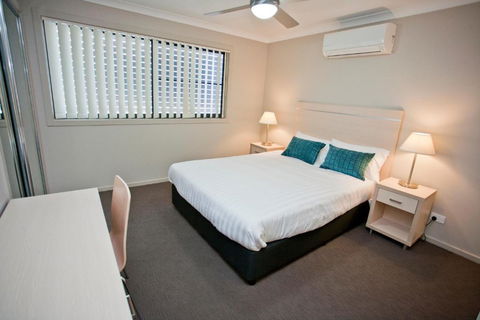 Stonewood Villas - Surfers Gold Coast 2