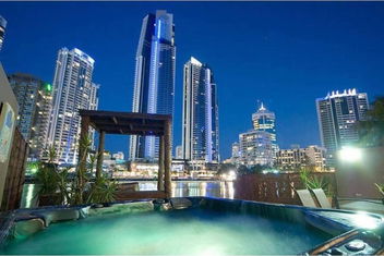 Surfers Reflections Amazing Views From Your Spa! with Surfers Gold Coast