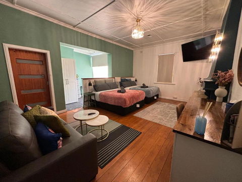 The 155 Ral Ral Avenue Stay - Surfers Gold Coast 2