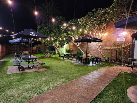 The Exchange Hotel - Surfers Gold Coast 1
