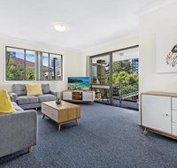 Beachside Delight Near Convention Centre - Surfers Gold Coast