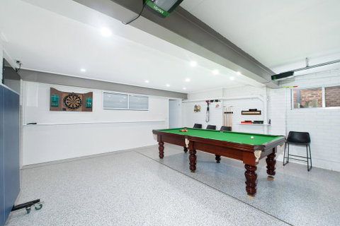 Beachside Haven - Your Perfect Oasis Home - Surfers Gold Coast 2