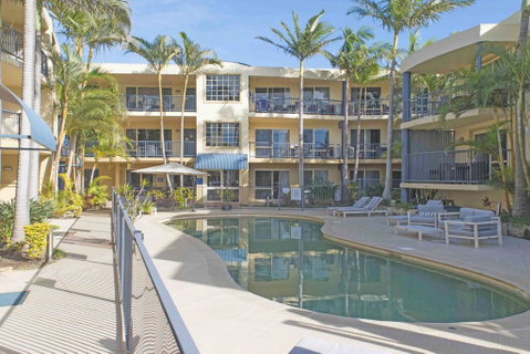 Beachside Holiday Apartments - Surfers Gold Coast 3