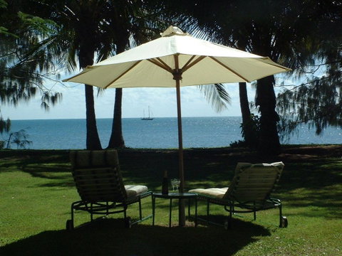 Beachside Holiday Units - Surfers Gold Coast 0