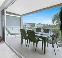 Beachside vibes Sunshine Beach - Surfers Gold Coast