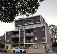 Benalong Apartment - at Gladesville - Surfers Gold Coast