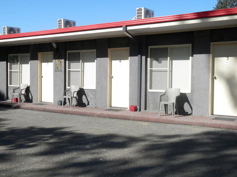 Benjamin Singleton Motel - Surfers Gold Coast 1
