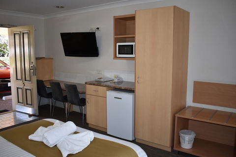 Best Western Tuscany On Tor Motor Inn - Surfers Gold Coast 3