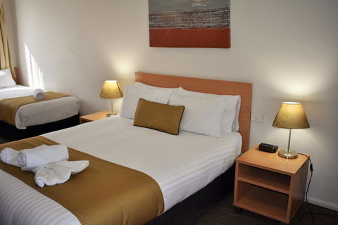 Best Western Tuscany On Tor Motor Inn - Surfers Gold Coast 2