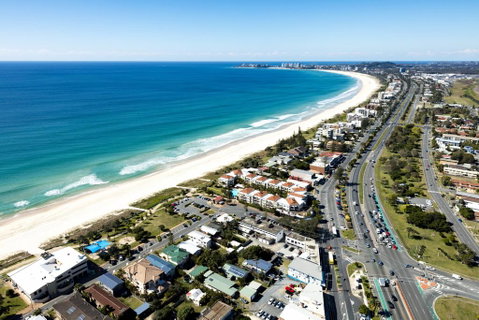 BILINGA GARDENS, UNIT 7 - Surfers Gold Coast 3