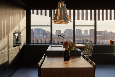 Birdcage Penthouse Luxury Melbourne Ultra Modern Industrial Chic - Surfers Gold Coast 0