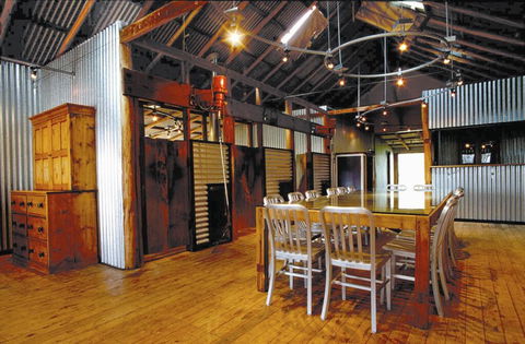 Black Sheep Inn - Surfers Gold Coast 1