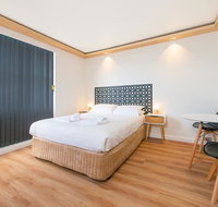 Blue Hills Motel - Surfers Gold Coast