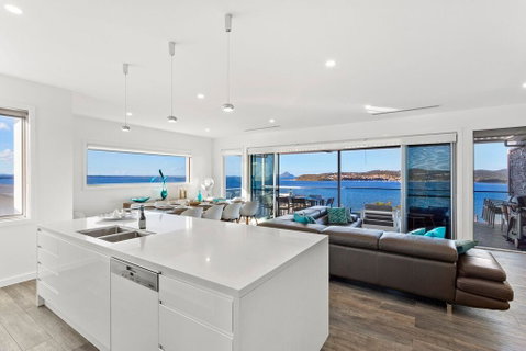 Blue Water Splendour - Infinity Pool And Amazing Views!! - Surfers Gold Coast 3