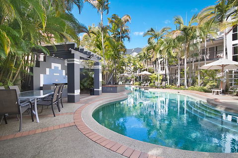 Blue Waters Apartments - Surfers Gold Coast 1