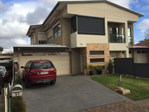 Blue Wren Retreat - Surfers Gold Coast 0