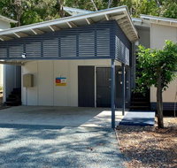 Bluewater 2 - Rainbow Shores Walk to beach private and stylish beach escape all on level - Surfers Gold Coast