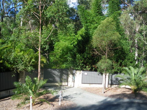 BoBRENE On Tamborine Nude Retreat - Quaint Cottage - Surfers Gold Coast 1