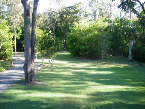 BoBRENE On Tamborine Nude Retreat - Quaint Cottage - Surfers Gold Coast 3