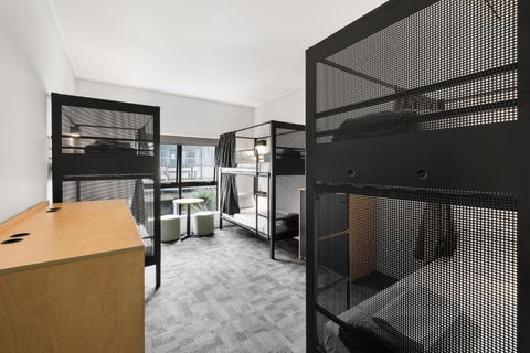 YHA Brisbane City - Surfers Gold Coast 2